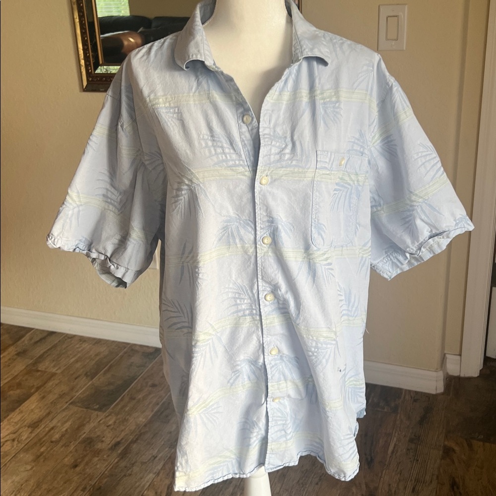 Tommy Bahama Castaway Fronds Short-Sleeve - Picture 5 of 13
